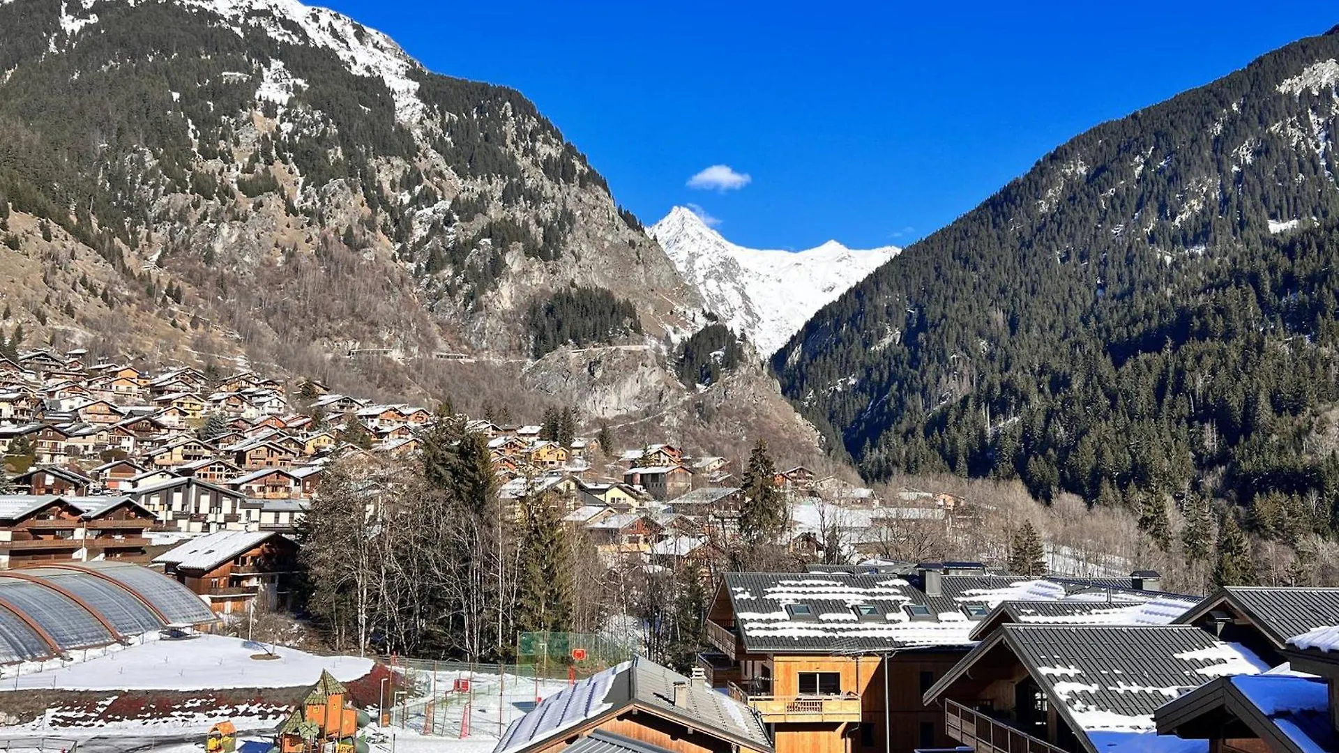 Appartement Neuf Cosy Avec Terrasse, 1 Chambre, Parking, Wifi, Pres Des Pistes - Fr-1-638-10 La Plagne 0*,  France