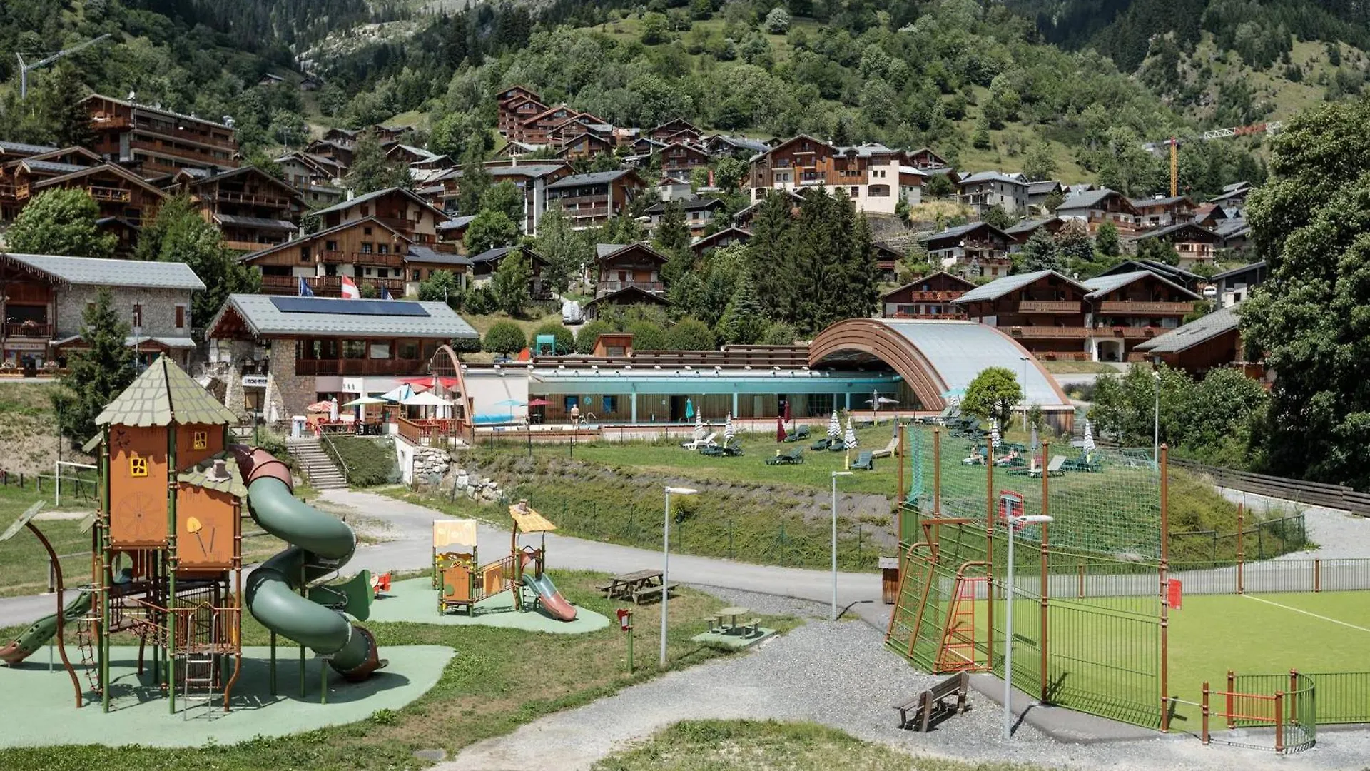 Apartment Appartement Neuf Cosy Avec Terrasse, 1 Chambre, Parking, Wifi, Pres Des Pistes - Fr-1-638-10 La Plagne
