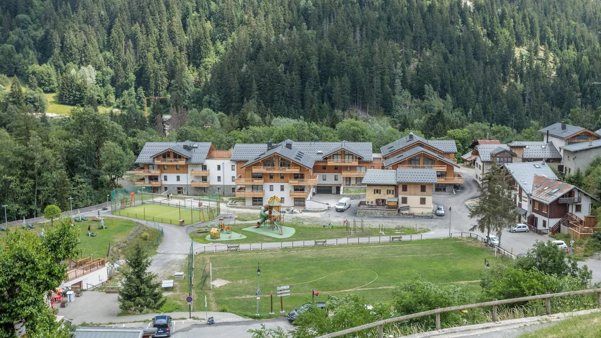 Apartment Appartement Neuf Cosy Avec Terrasse, 1 Chambre, Parking, Wifi, Pres Des Pistes - Fr-1-638-10 La Plagne France