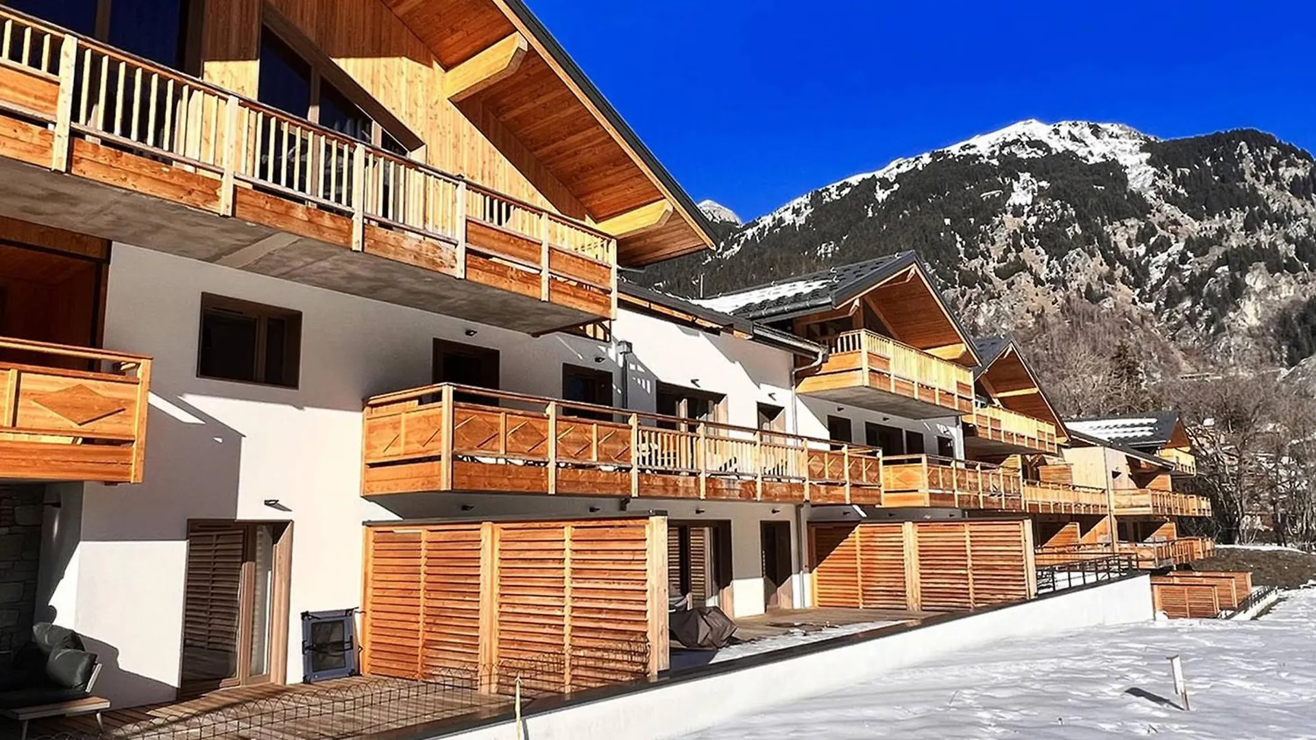 Appartement Neuf Cosy Avec Terrasse, 1 Chambre, Parking, Wifi, Pres Des Pistes - Fr-1-638-10 La Plagne Apartment